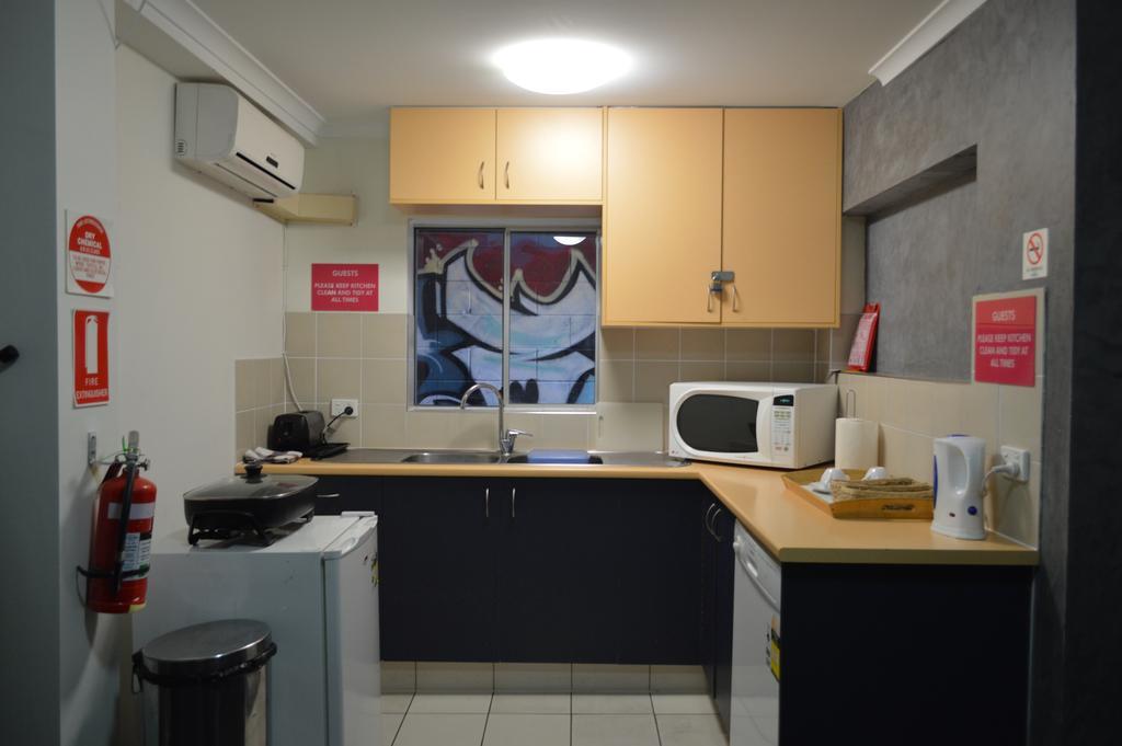 Snooze Inn Fortitude Valley Bagian luar foto